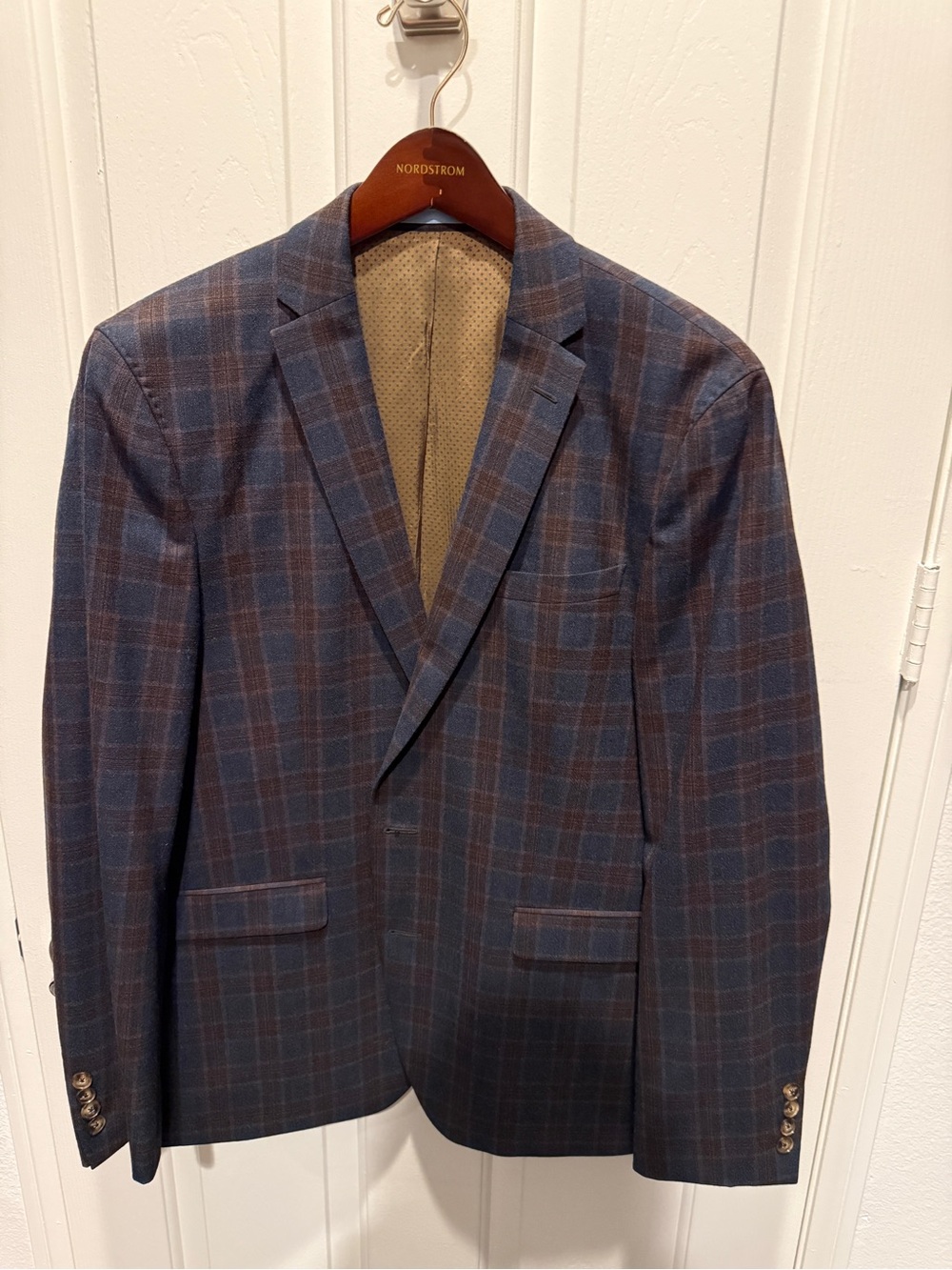 Sand  Blue and Brown Plaid Sport Coat - Tailored Notch Lapel